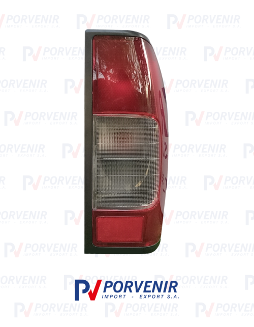 Faro Trasero RH Nissan Frontier D-22.
